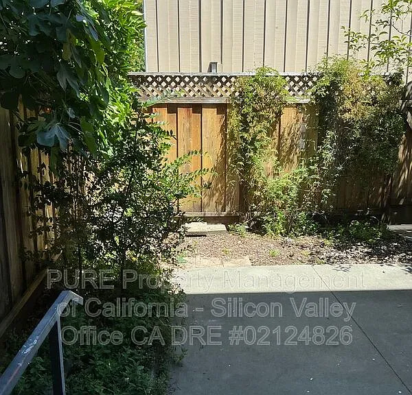 831 Pomeroy Ave #4 — Photo 22