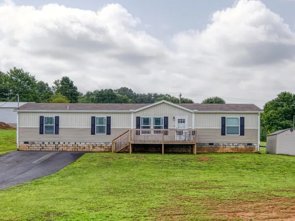 435 Barry Cv, Dandridge, TN 37725