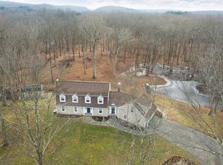 40 Kingswood Place, Ridgefield, CT 06877