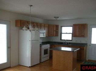 206 1st Ave, Pemberton, MN 56078