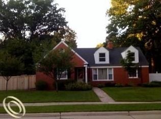 1760 Dorothea Rd, Berkley, MI 48072