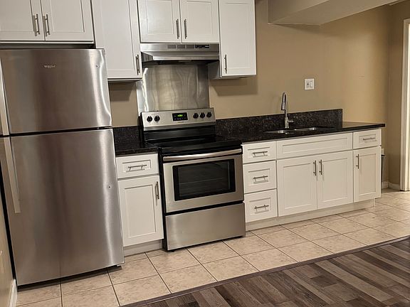 2nd image of 1605 W Frankie Cir #Basement