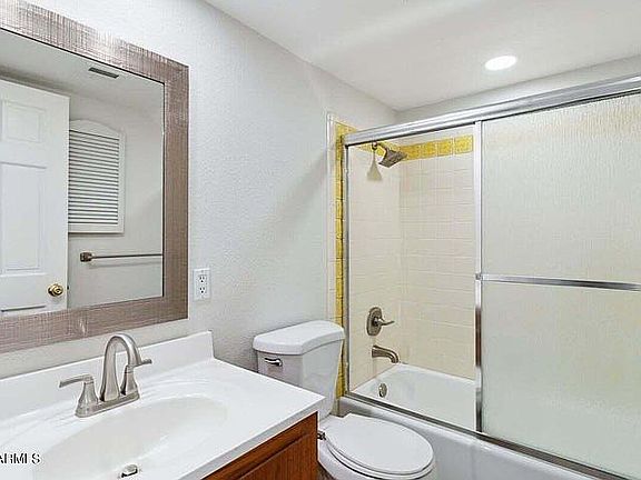 5th image of 3701 E Monterosa St Unit 3