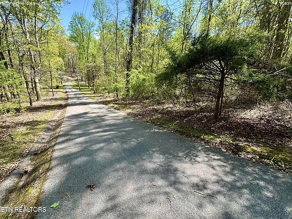 4th image of Reservoir Rd