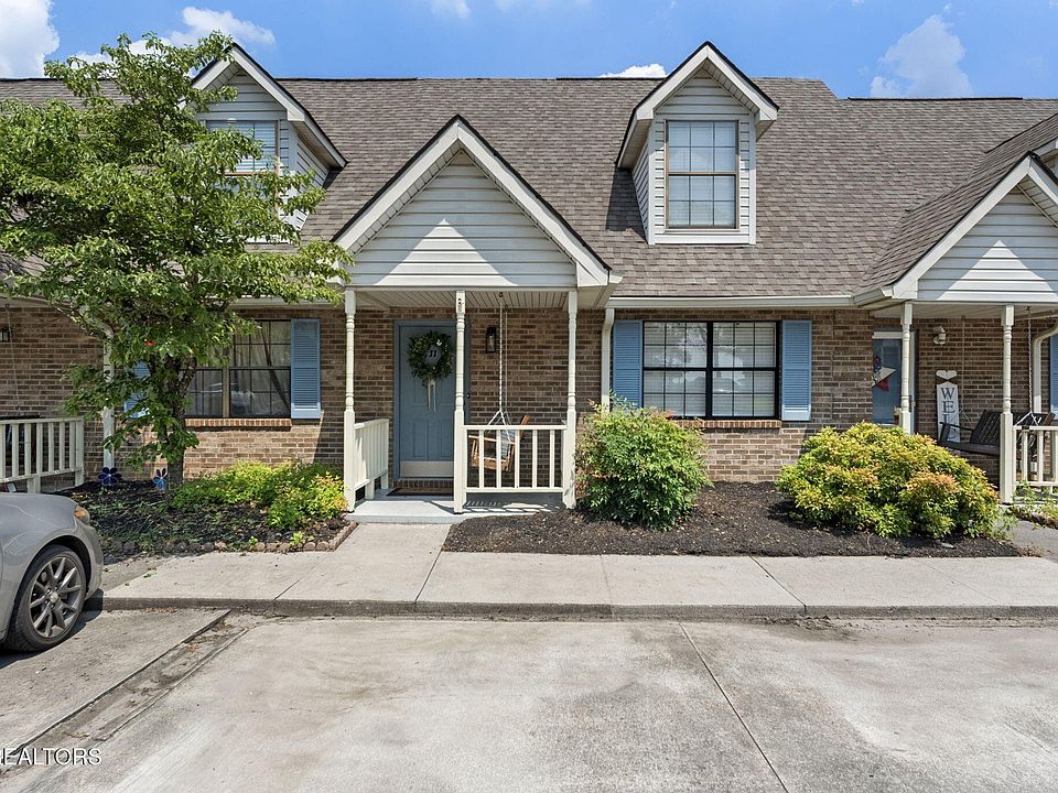 1st image of 455 Bramblewood Ln APT 11