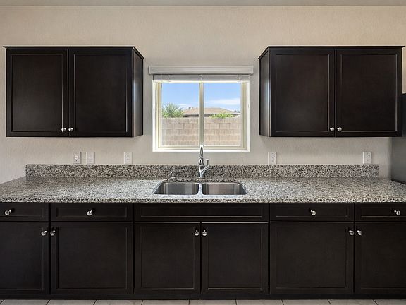 4th image of 30444 W Celeborn Dr