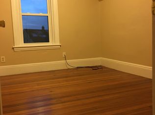 522 Springfield St, Chicopee, MA 01013