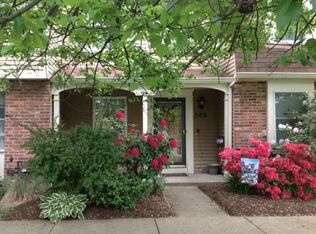 380 Scott Ln, Venetia, PA 15367