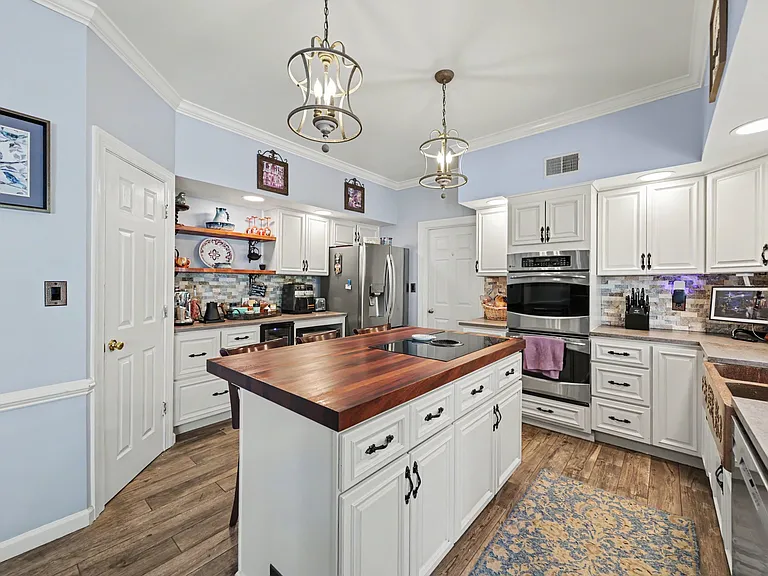 16652 Purcival Ct — Photo 18