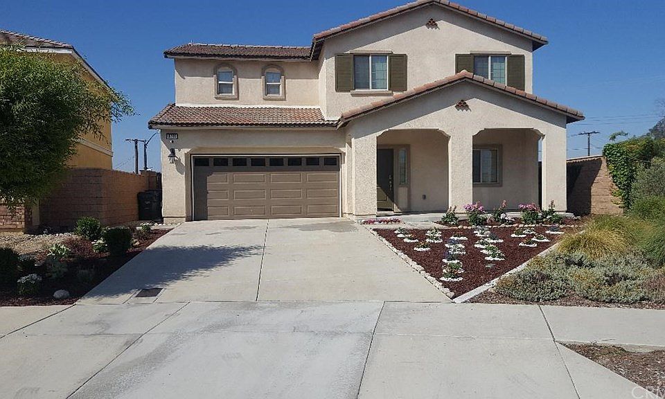 1st image of 16721 Kalmia Ln
