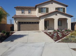 16721 Kalmia Ln, Fontana, CA 92336