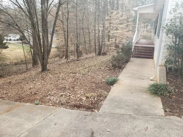 1840 Dobbs Creek Ct, Cumming, GA 30040