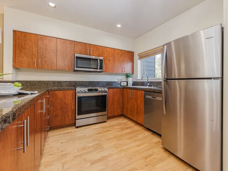 7940 SW 31st Ave #2 — Photo 4