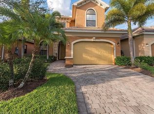 1414 Serrano Cir, Naples, FL 34105