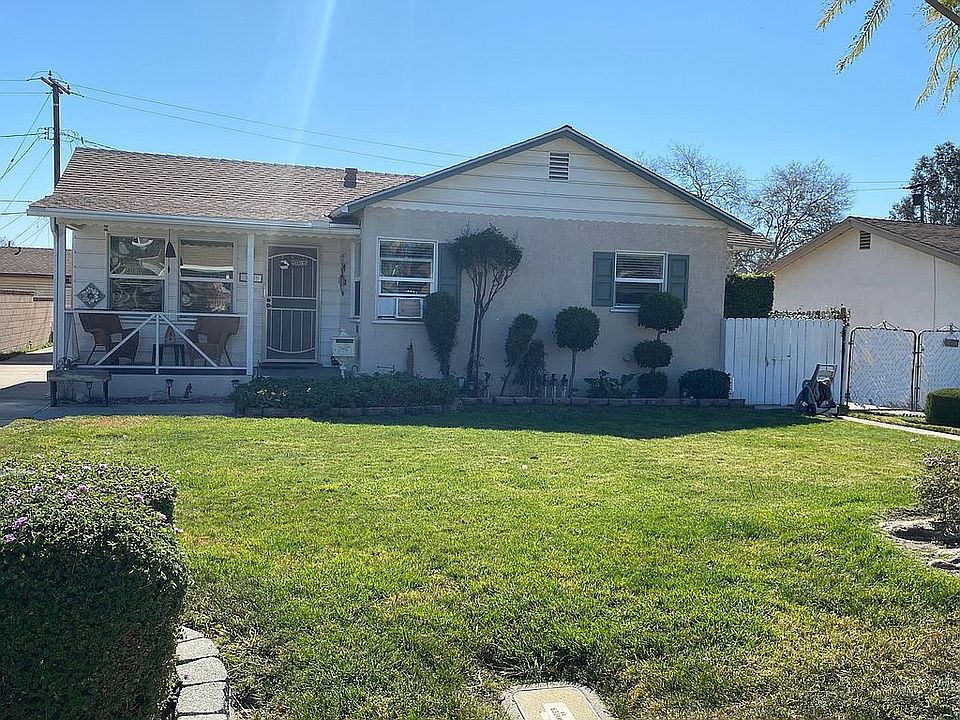 1st image of 856 E Rosewood Ct