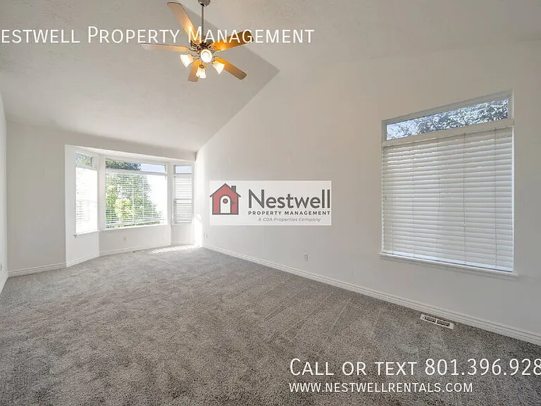 481 E Lana Ct — Photo 39