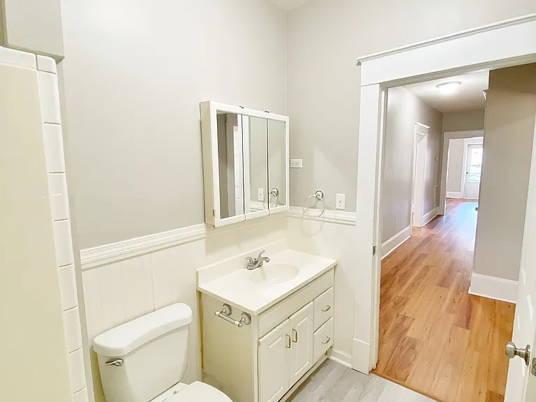 805 Douglas St — Photo 11