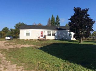 1285 Amacher Rd, Petoskey, MI 49770