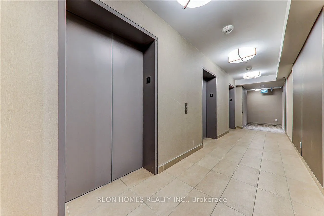 2 bed, $2,600 — Photo 4