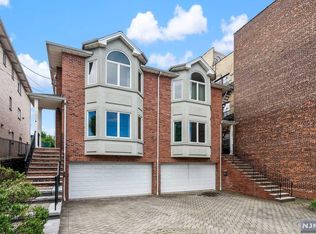 106A Roff Ave #A, Palisades Park, NJ 07650
