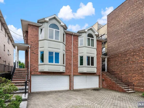 106A Roff Ave #A, Palisades Park, NJ 07650