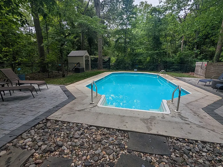 87 Marydale Rd — Photo 1