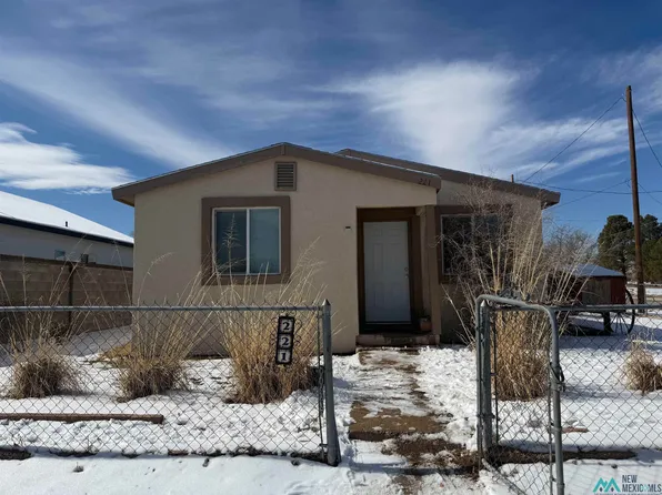 221 N 5th St, Carlsbad, NM 88220