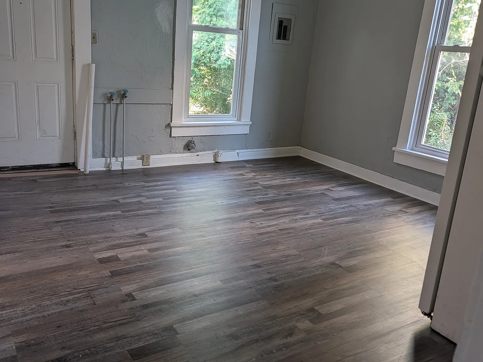 3 bed, 1100 sqft, $925 — Photo 4