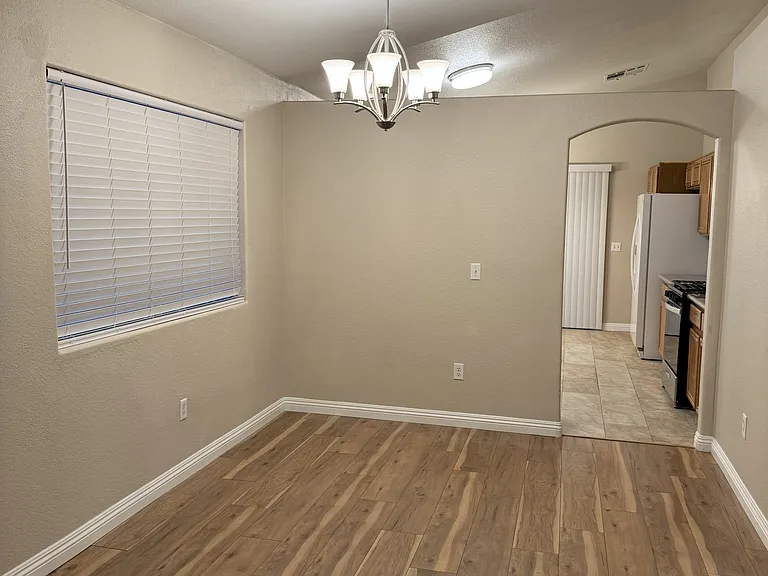 3711 Penedos Dr — Photo 4