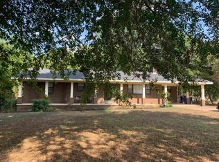 201 Honeysuckle Ln, Cabot, AR 72023