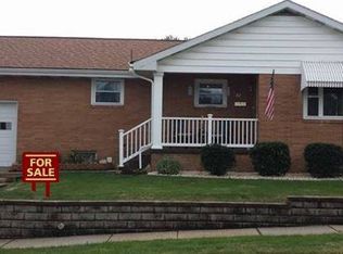 22 S 12th St, Indiana, PA 15701