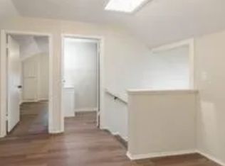 924 E Houston Ave, Crockett, TX 75835