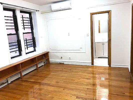 5th image of 13639 41st Ave APT 2A