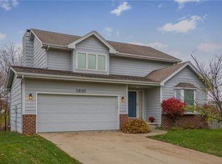 1610 NW Cedarwood Dr, Ankeny, IA 50023