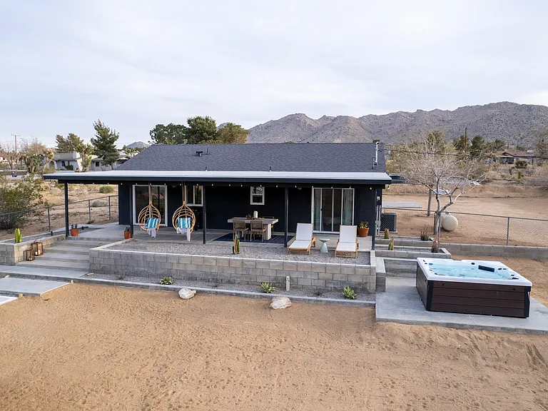 60432 Natoma Trl — Photo 34
