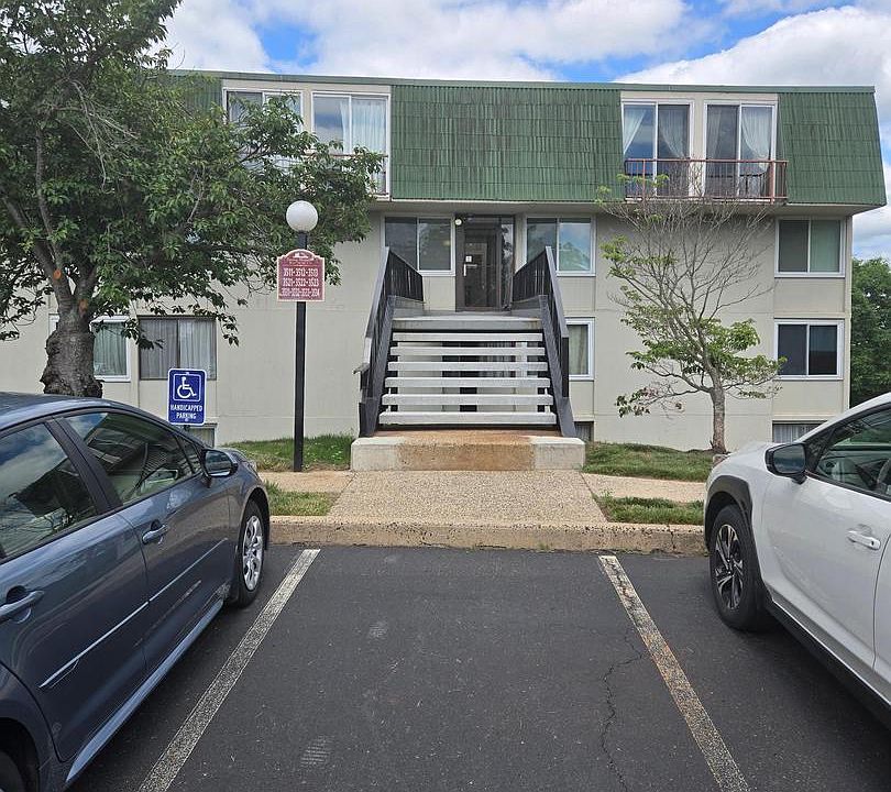 1st image of 3512 Forest Ln #C-1