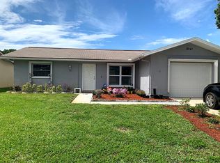 8041 San Fernando Dr, Port Richey, FL 34668