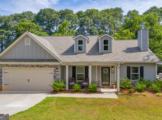 120 Peach Ln, Royston, GA 30662