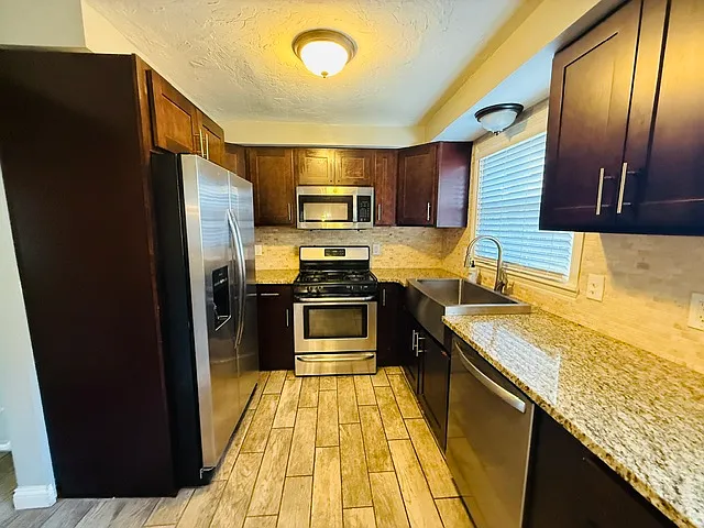 4021 Silsby Rd — Photo 23