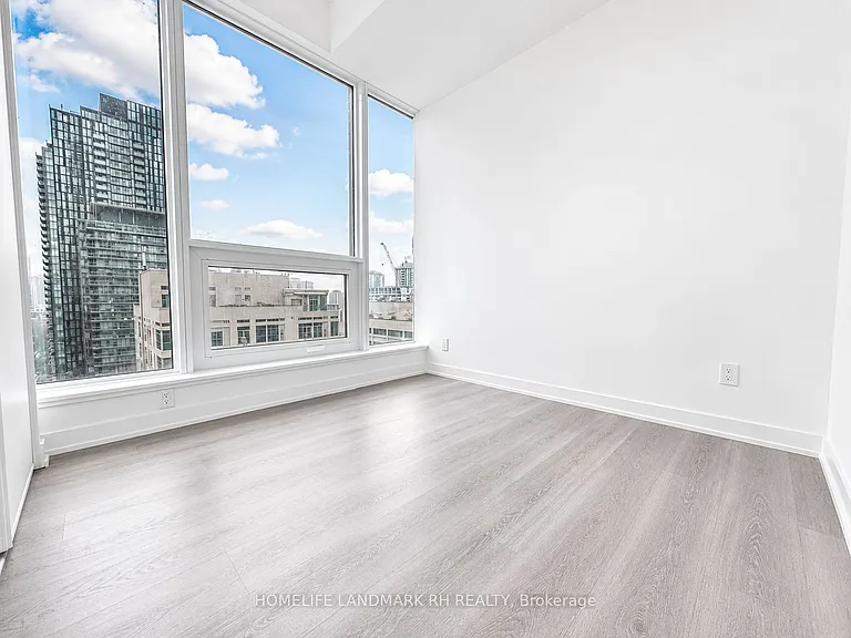 8 Wellesley St W #1609 — Photo 10