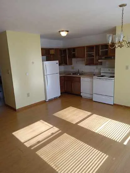 5925 N Main St #G — Photo 3