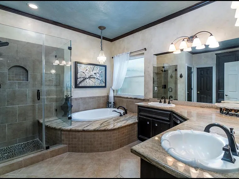 17422 Palisander Ct — Photo 21