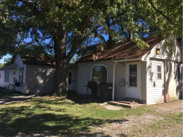 1249 Bausher Ct NW, Canton, OH 44708