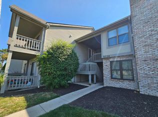 5334 Darlington Rd APT E, Columbus, OH 43220