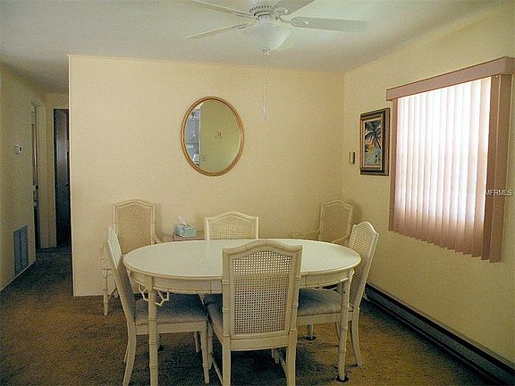 4th image of 10 Thatch Palm St W #10