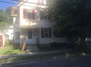 76 Chestnut St, Salem, NJ 08079