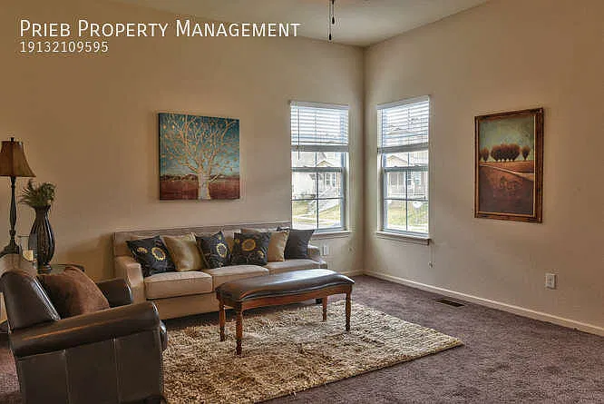 Prairie Haven Townhome - Available January 4th — Photo 3