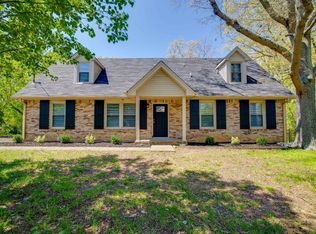 622 Wagon Trail Rd, Clarksville, TN 37042