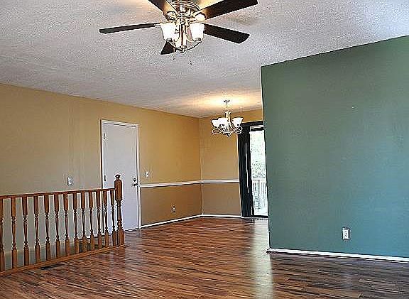 3rd image of 5613 Beechwood Blvd