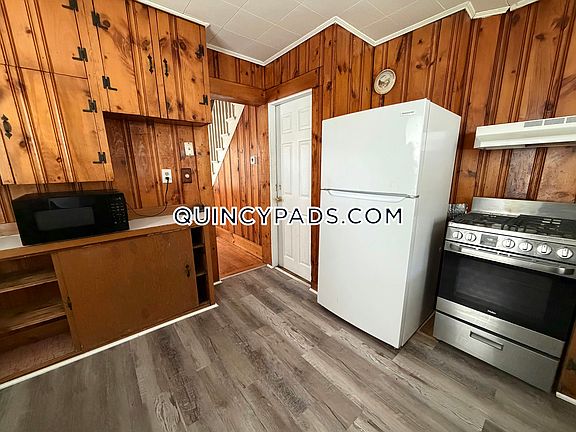 4th image of 80 Curtis Ave